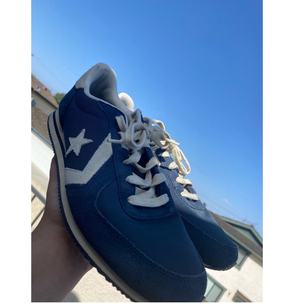 Blue and Off white converse 💙🤍